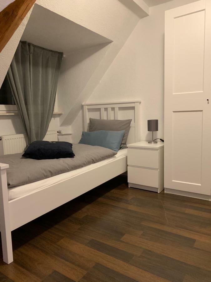 Zum Armen Mann Bed & Breakfast 2*